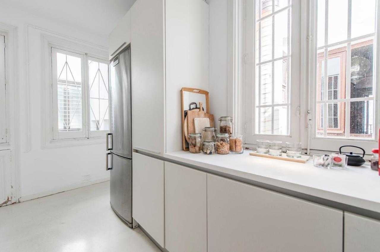 Апартаменты Bnbholder Refined Duplex Malasana Мадрид Экстерьер фото